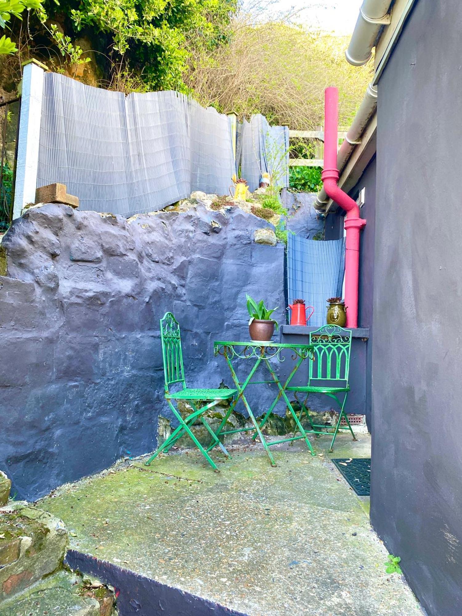 Apartamento Pop Art Pad Heart Of Old Town With Parking! Hastings Exterior foto